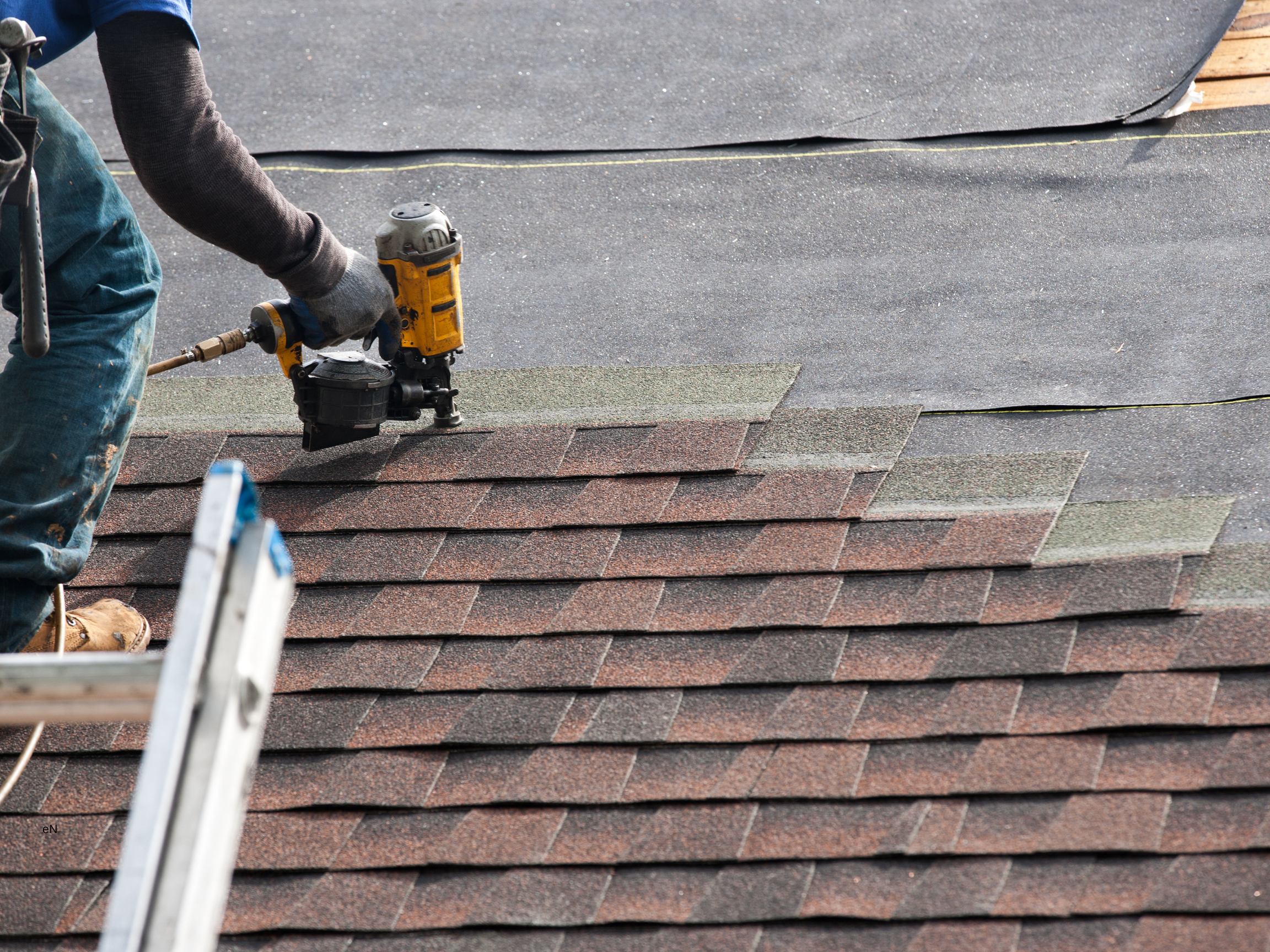 Residential roofing project in Tucson